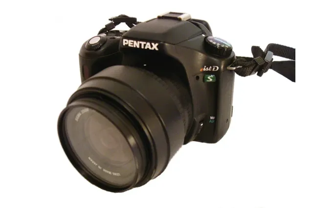 PENTAX *ist DS