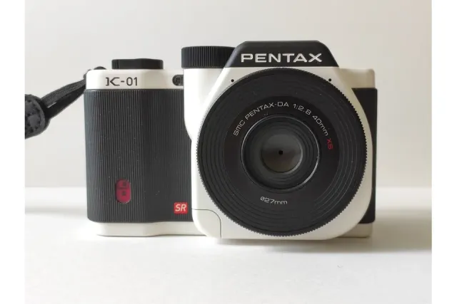 PENTAX K-01