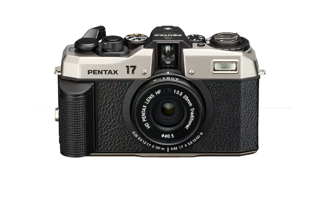 PENTAX 17
