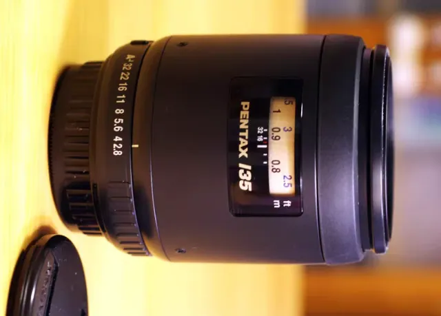 smc PENTAX-FA 135mm F2.8 [IF]