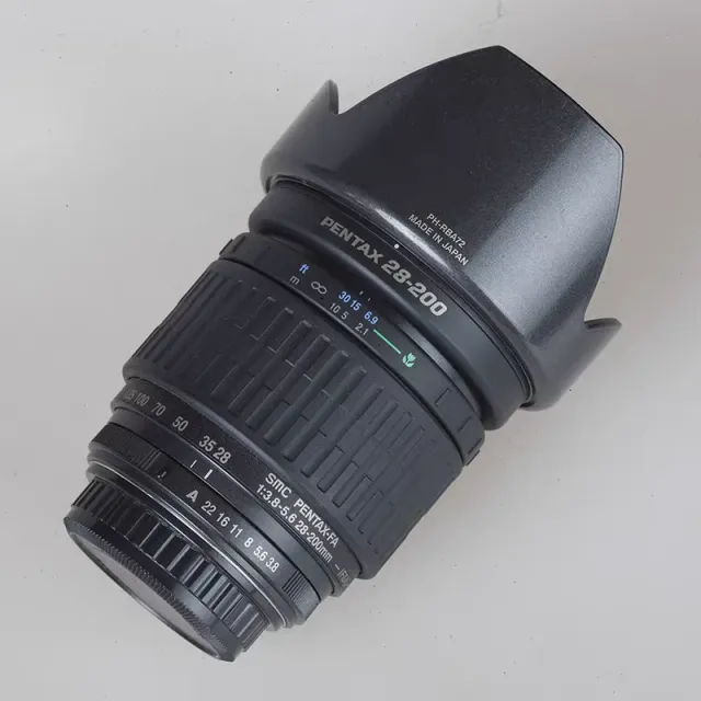 smc PENTAX-FA 28-200mm F3.8-5.6